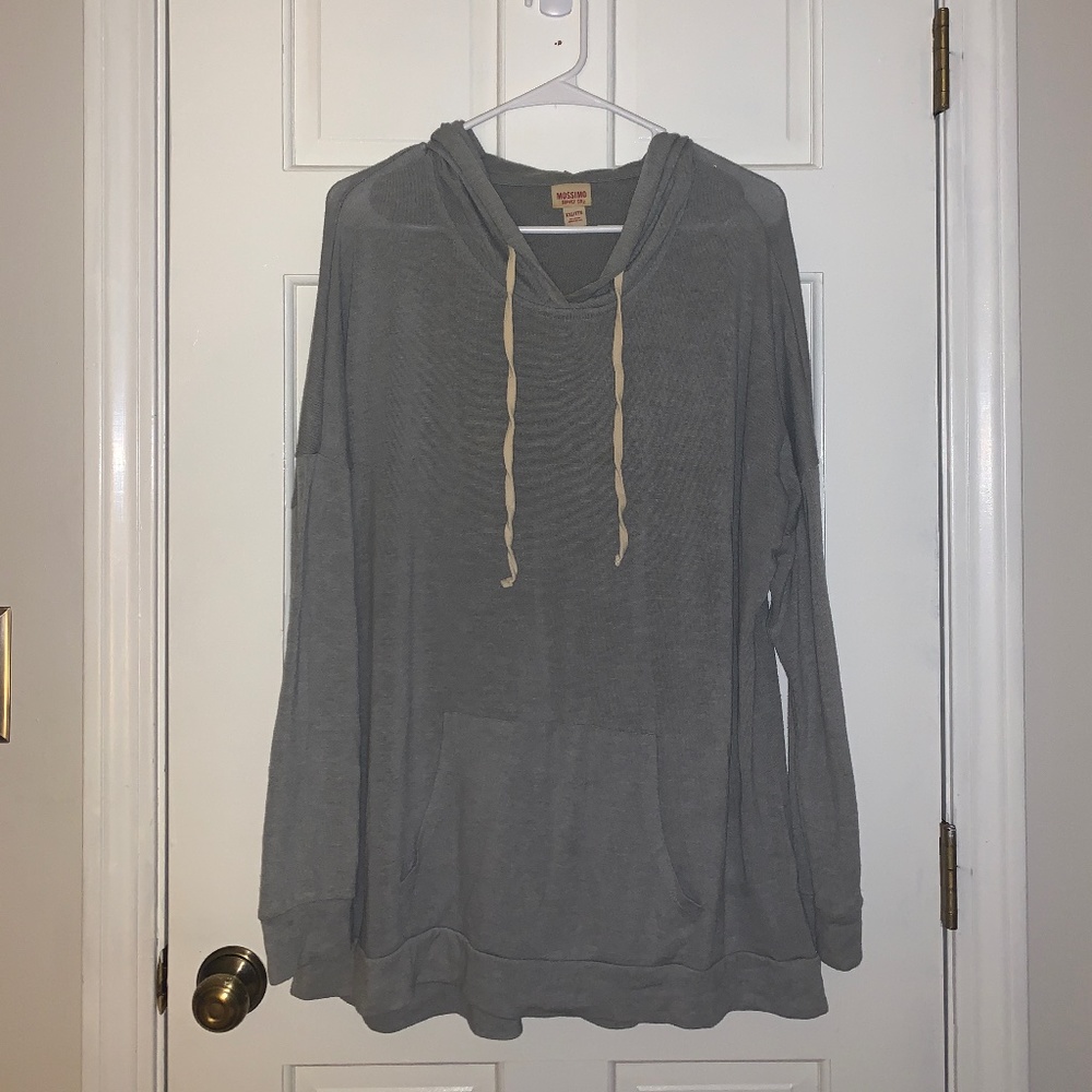 Grey long sleeved hooded light weight pullover with pockets size XXL